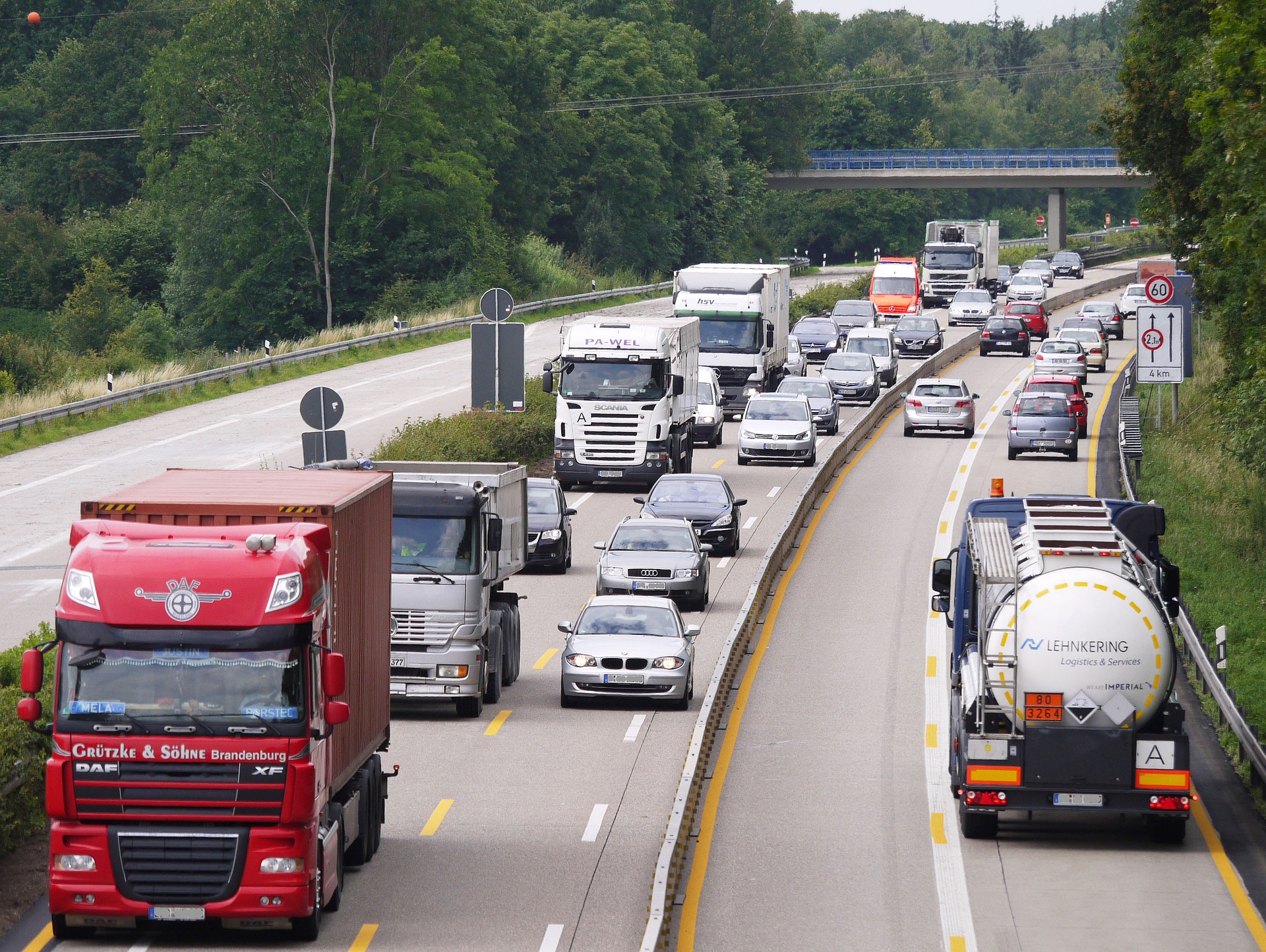 transportbedrijven arbeidstijdenwet rij en rusttijden tabel transport bedrijven<br />
rij en rusttijden rij en rusttijden vrachtwagen<br />
yoursoft bedrijfssoftware