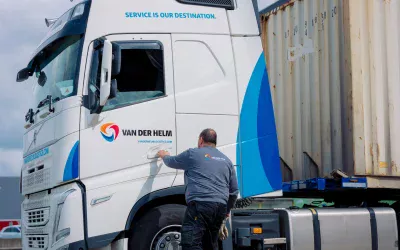 Van der Helm Logistics kiest voor PayHours